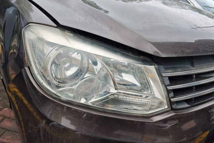 Used Dongfeng Fengon 330 2017 1.5L Manual Utility II DK15 Right Front Headlight