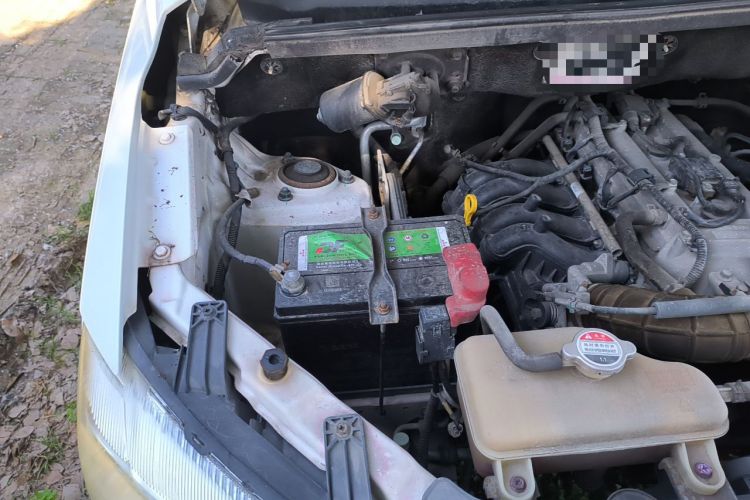 Used Dongfeng Fengon 330 2017 1.5L Manual Utility II DK15 Engine Bay Right
