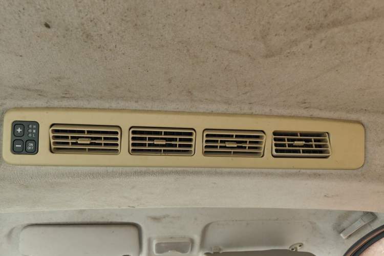 Used Dongfeng Fengon 330 2017 1.5L Manual Utility II DK15 Headliner