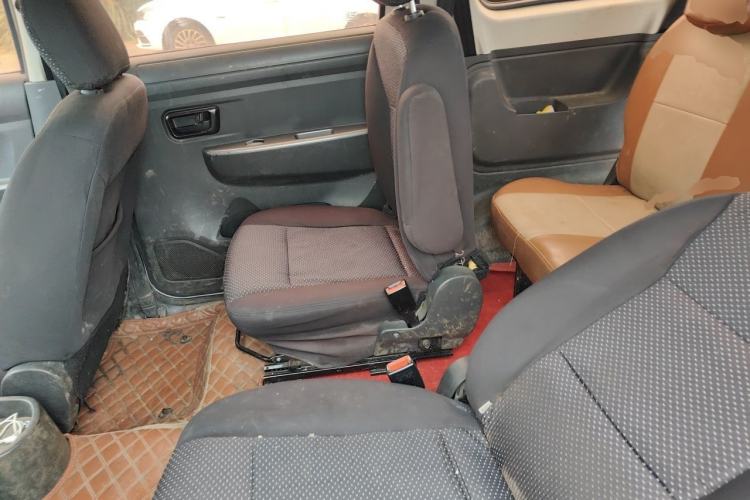 Used Dongfeng Fengon 330 2017 1.5L Manual Utility II DK15 Left Rear Seat