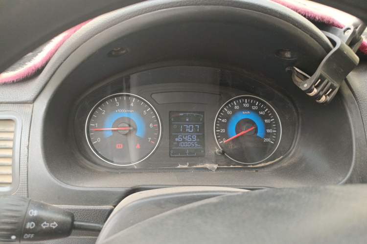 Used Dongfeng Fengon 330 2017 1.5L Manual Utility II DK15 Odometer Close Up