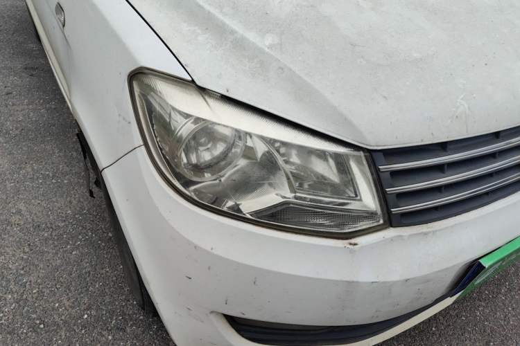 Used Dongfeng Fengon 330 2017 1.5L Manual Utility II DK15 Right Front Headlight