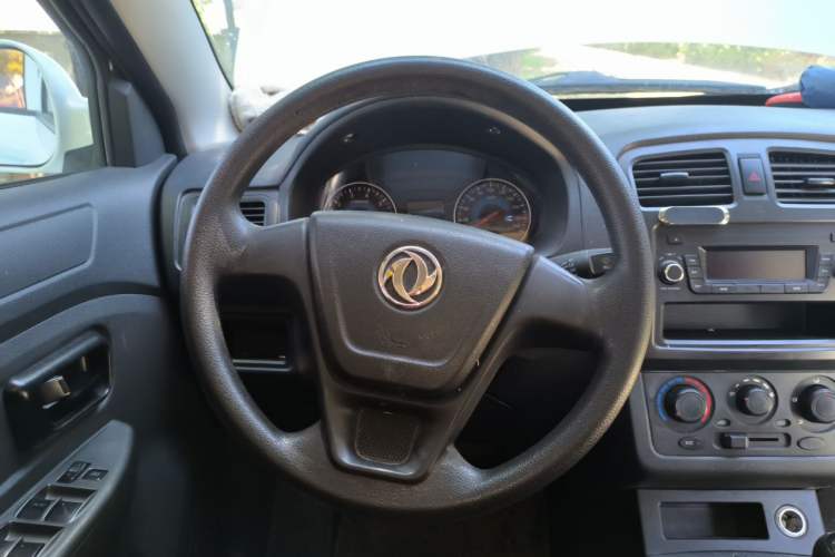 Used Dongfeng Fengon 330 2017 1.5L Manual Utility II DK15 Steering Wheel