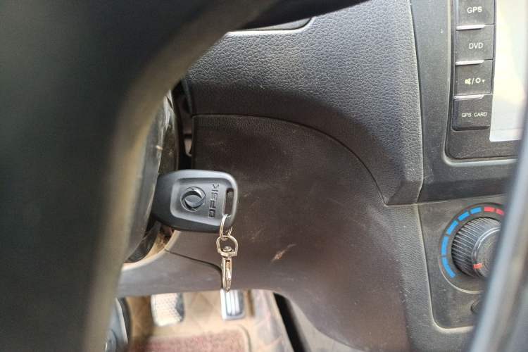 Used Dongfeng Fengon 330 2017 1.5L Manual Utility II DK15 Vehicle Key