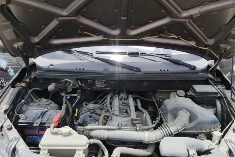 Used Dongfeng Fengon 330 2018 1.5L Manual Utility Version I DK15 Engine Bay
