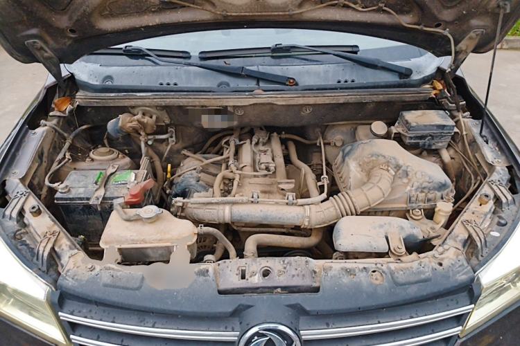 Used Dongfeng Fengon 330 2018 1.5L 330S Premium Edition DK15 Engine Bay