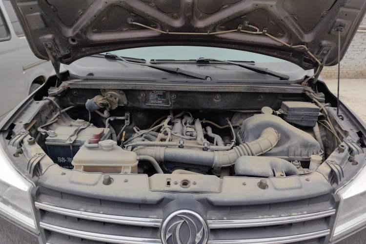 Used Dongfeng Fengon 330 2018 1.5L 330S Comfort Edition China V Standard DK15 Engine Bay