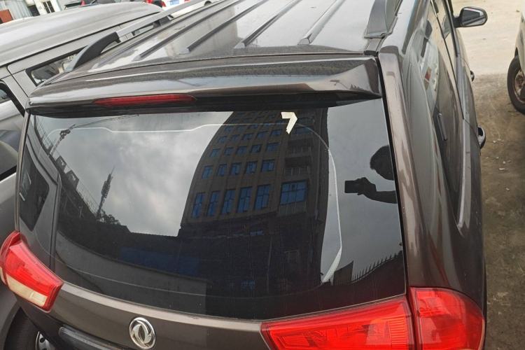 Used Dongfeng Fengon 330 2018 1.5L 330S Premium Edition China V DK15 Exterior 4