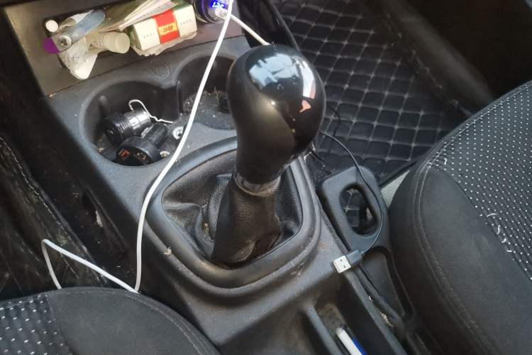 Used Dongfeng Fengon 330 2018 1.5L Facelift Manual Utility II DK15 Gear Lever