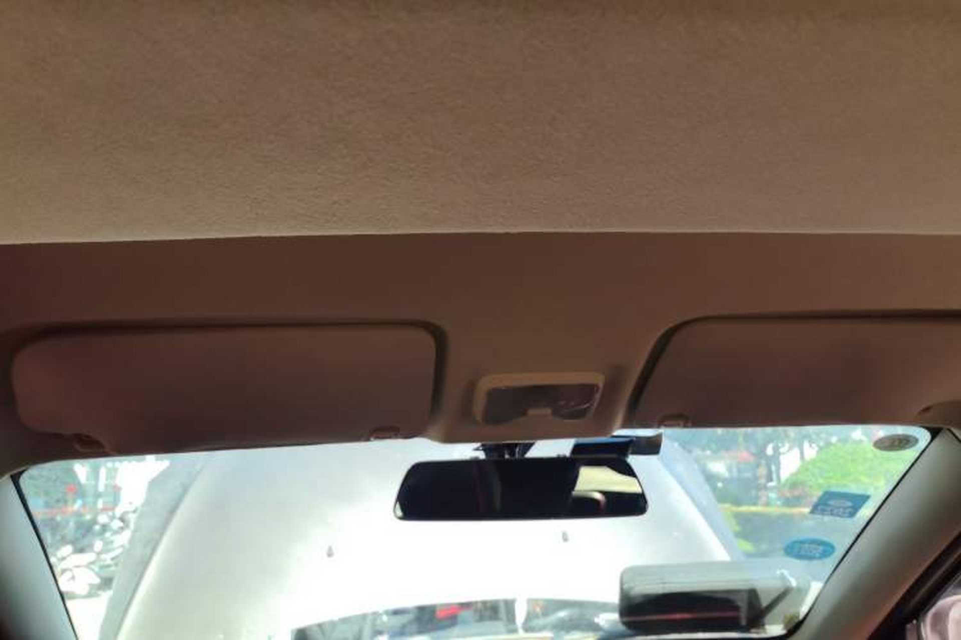 Used Dongfeng Fengon 330 2018 1.5L 330S Comfort Edition DK15 Headliner