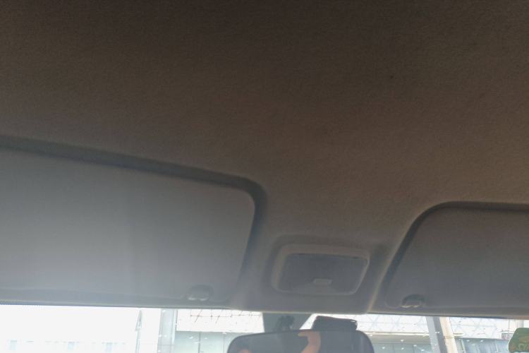 Used Dongfeng Fengon 330 2018 1.5L 330S Comfort Edition DK15 Headliner
