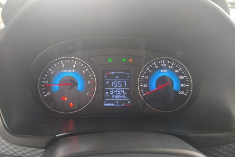 Used Dongfeng Fengon 330 2018 1.5L 330S Comfort Edition DK15 Instrument Cluster