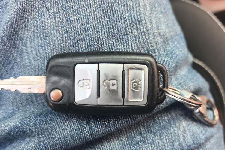 Used Dongfeng Fengon 330 2018 1.5L 330S Premium Edition DK15 Interior 1