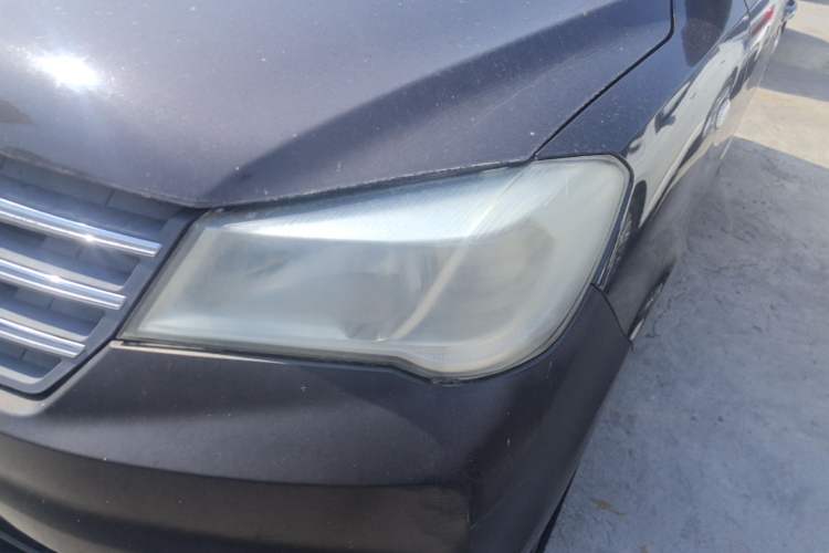 Used Dongfeng Fengon 330 2018 1.5L 330S Comfort Edition DK15 Left Front Headlight