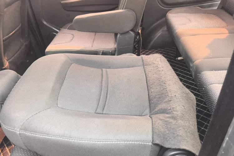 Used Dongfeng Fengon 330 2018 1.5L 330S Premium Edition DK15 Left Rear Seat