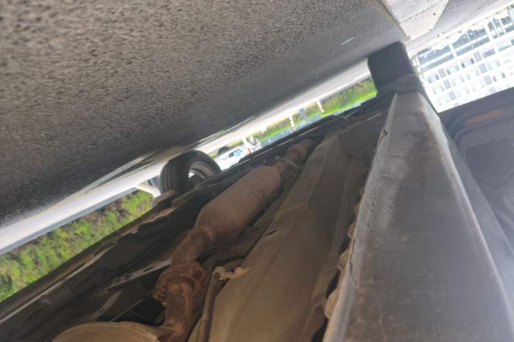 Used Dongfeng Fengon 330 2018 1.5L 330S Comfort Edition DK15 Left Side Sill