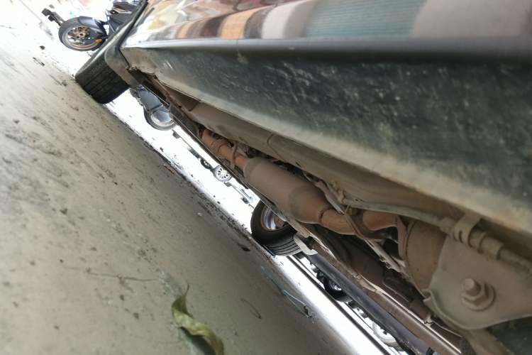 Used Dongfeng Fengon 330 2018 1.5L 330S Comfort Edition DK15 Left Side Sill