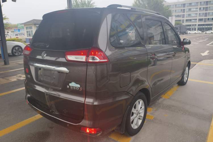 Used Dongfeng Fengon 330 2018 1.5L 330S Comfort Edition DK15 Rear Right 45 Deg