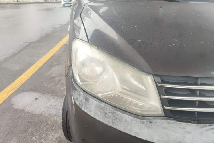Used Dongfeng Fengon 330 2018 1.5L Manual Utility Version I DK15 Right Front Headlight