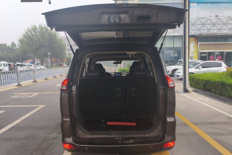 Used Dongfeng Fengon 330 2018 1.5L 330S Comfort Edition DK15 Trunk