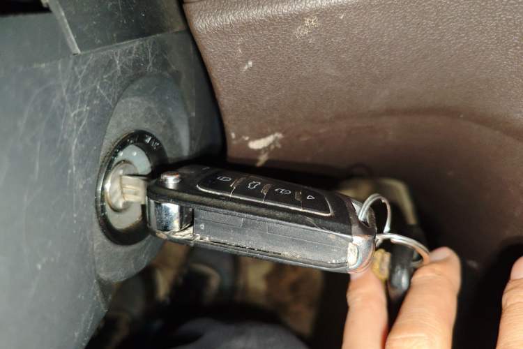 Used Dongfeng Fengon 330 2018 1.5L 330S Premium Edition DK15 Vehicle Key