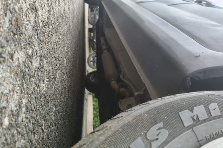 Used Dongfeng Fengon 330 2018 1.5L Facelift Manual Utility II DK15 Chassis Rear Left