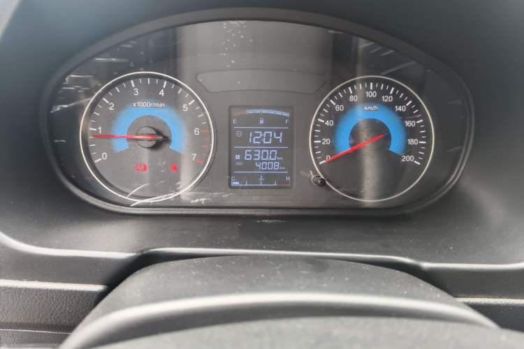 Used Dongfeng Fengon 330 2018 1.5L Facelift Manual Utility II DK15 Odometer Close Up