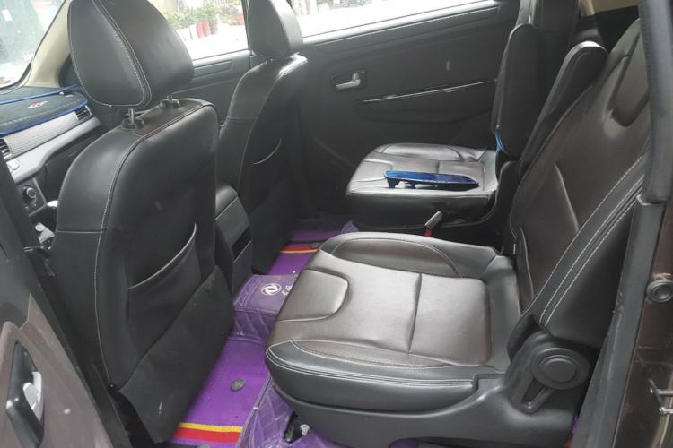 Used Dongfeng Fengon 330 2018 1.5L 330S Comfort Edition DK15 Left Rear Seat