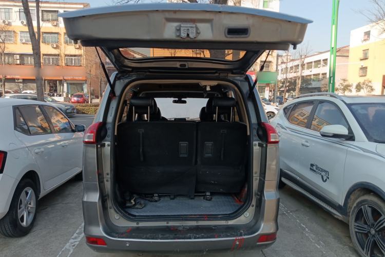 Used Dongfeng Fengon 330 2018 1.5L 330S Comfort Edition DK15 Trunk