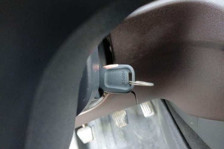 Used Dongfeng Fengon 330 2018 1.5L 330S Comfort Edition DK15 Vehicle Key