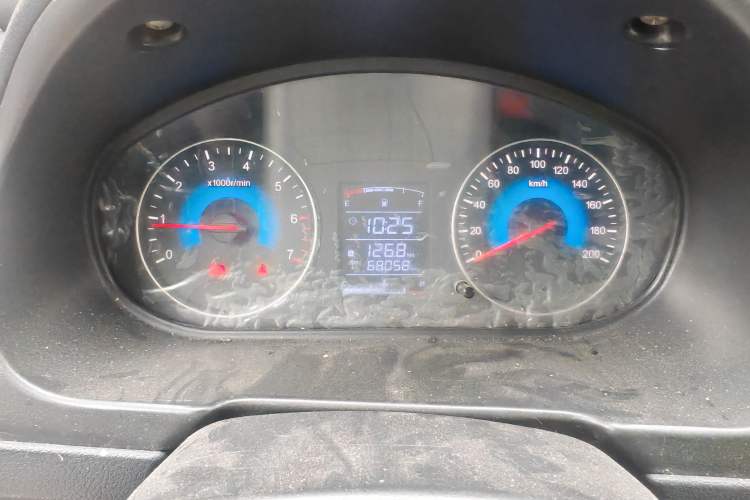 Used Dongfeng Fengon 330 2018 1.5L Manual Practical II DK15 Instrument Cluster