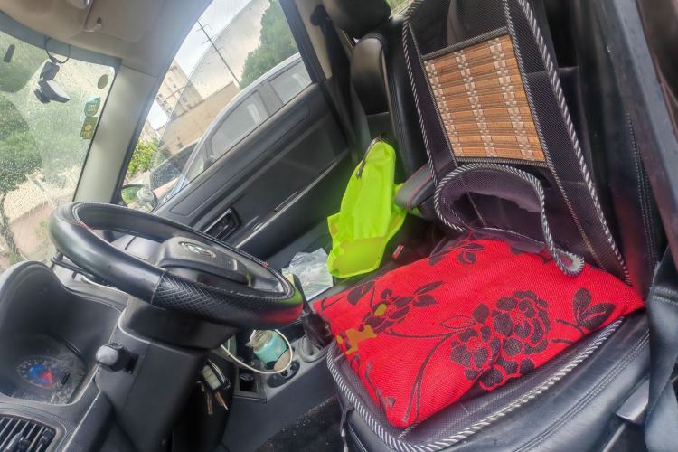 Used Dongfeng Fengon 330 2018 1.5L Manual Practical II DK15 Left Front Seat