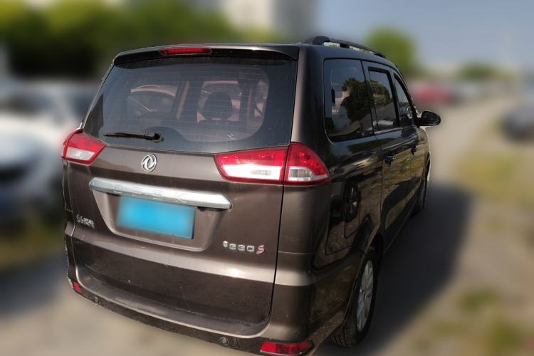 Used Dongfeng Fengon 330 2018 1.5L 330S Comfort Edition China V Standard DK15 Rear Right 45 Deg