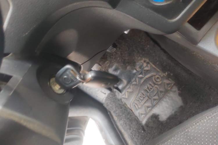 Used Dongfeng Fengon 330 2018 1.5L Manual Utility Version I DK15 Vehicle Key