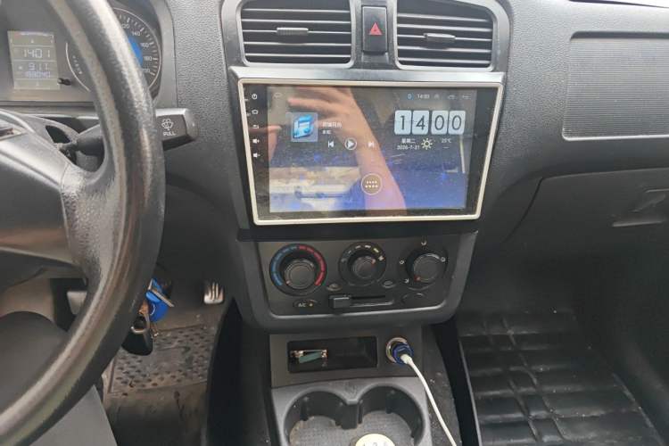 Used Dongfeng Fengon 330  Audio And AC Panel