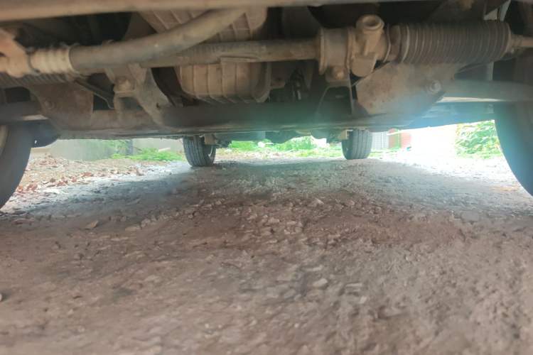 Used Dongfeng Fengon 330 2018 1.5L 330S Comfort Edition DK15 Chassis Front