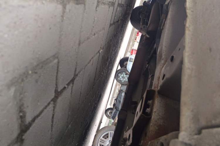 Used Dongfeng Fengon 330 2018 1.5L Manual Utility Version I DK15 Chassis Front Right