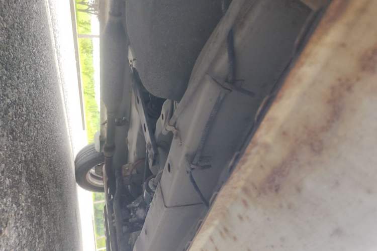 Used Dongfeng Fengon 330  Chassis Rear Right