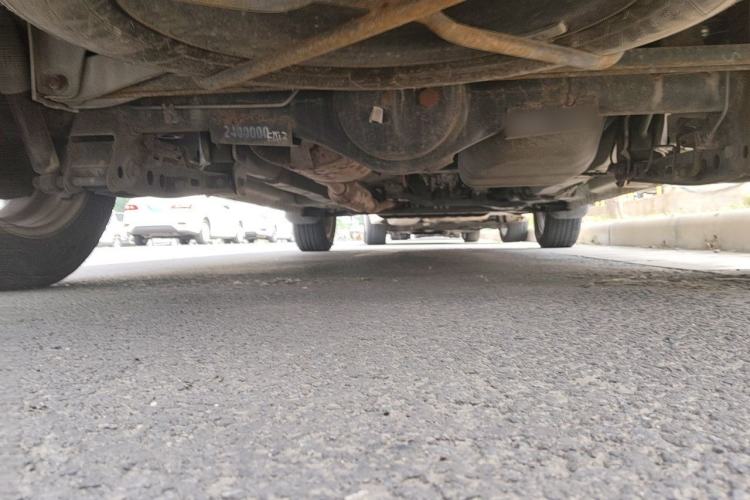 Used Dongfeng Fengon 330 2018 1.5L Manual Practical II DK15 Chassis Rear Right