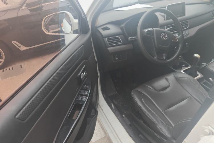 Used Dongfeng Fengon 330 2018 1.5L 330S Comfort Edition China V Standard DK15 Driver Seat