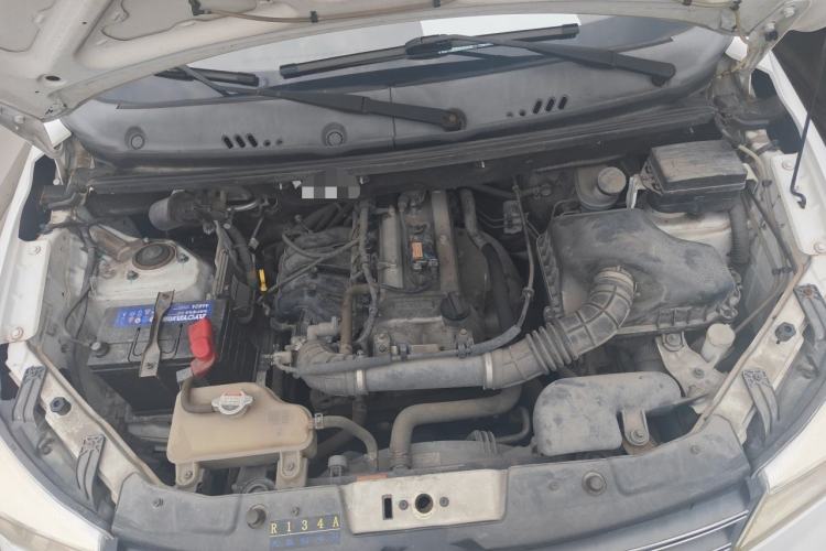 Used Dongfeng Fengon 330 2018 1.5L 330S Comfort Edition China V Standard DK15 Engine Bay