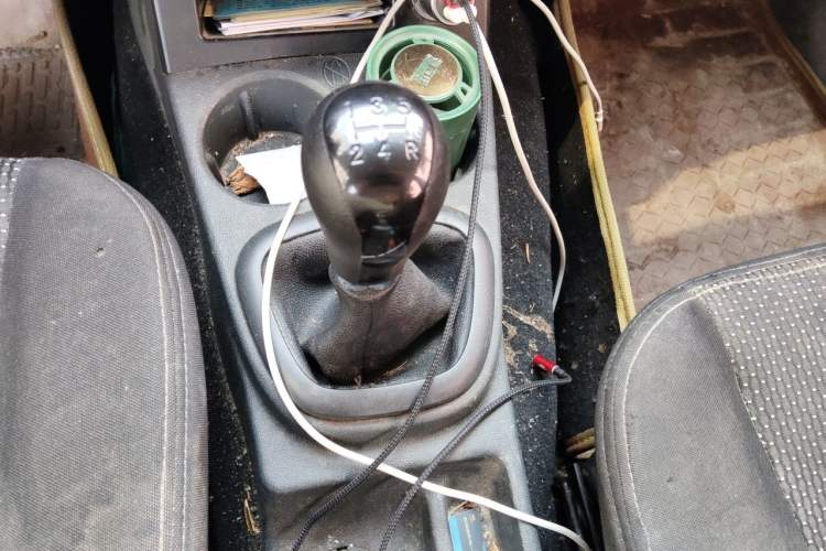 Used Dongfeng Fengon 330 2018 1.5L Manual Practical II DK15 Gear Lever