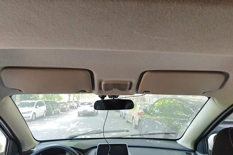 Used Dongfeng Fengon 330 2018 1.5L 330S Premium Edition DK15 Headliner