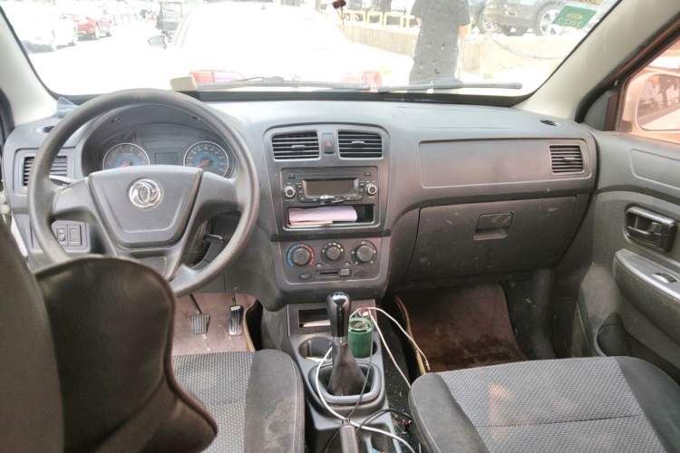 Used Dongfeng Fengon 330 2018 1.5L Manual Practical II DK15 Headliner
