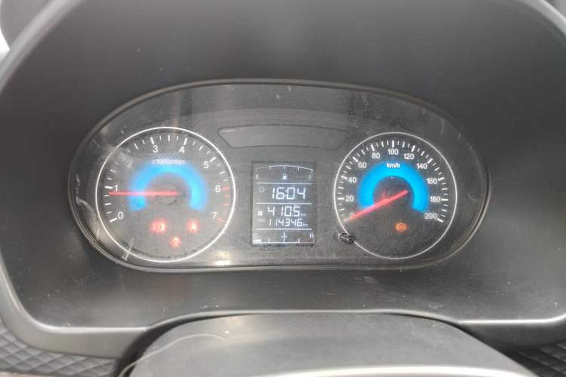 Used Dongfeng Fengon 330 2018 1.5L 330S Comfort Edition DK15 Instrument Cluster
