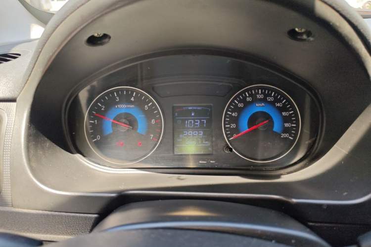 Used Dongfeng Fengon 330 2018 1.5L Manual Utility Version I DK15 Instrument Cluster