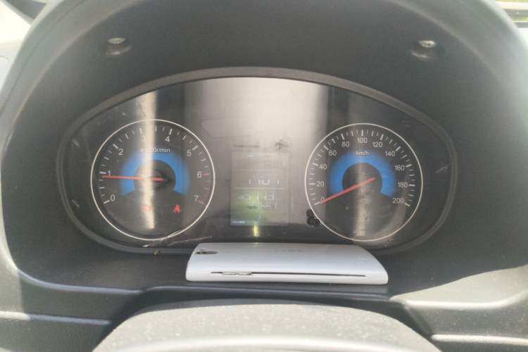 Used Dongfeng Fengon 330 2018 1.5L Manual Practical II DK15 Instrument Cluster