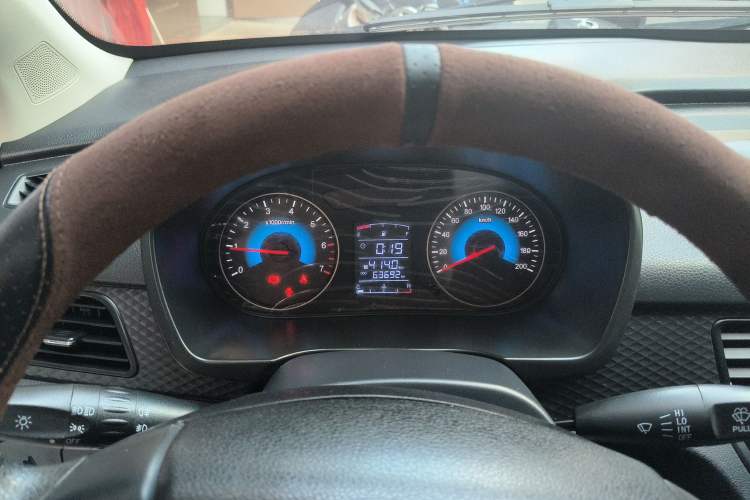 Used Dongfeng Fengon 330 2018 1.5L 330S Premium Edition China V DK15 Instrument Cluster