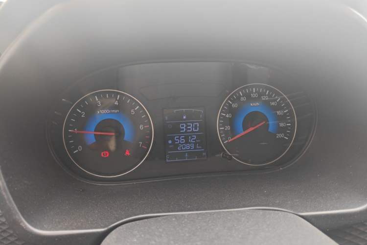 Used Dongfeng Fengon 330 2018 1.5L 330S Comfort Edition China V Standard DK15 Instrument Cluster
