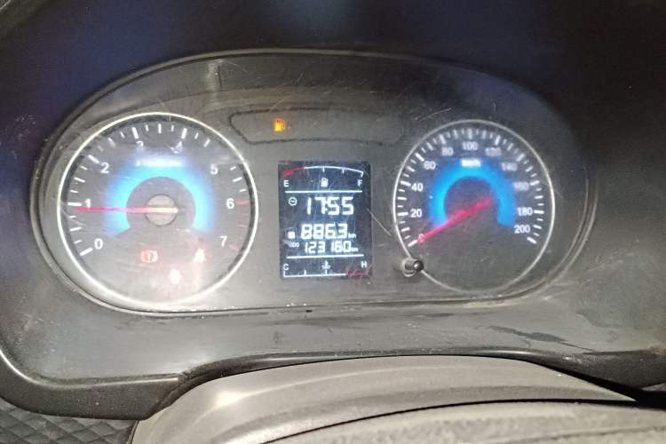 Used Dongfeng Fengon 330 2018 1.5L 330S Premium Edition DK15 Instrument Cluster